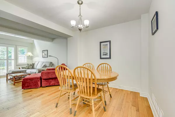 Mississauga, ON L5L 5M7,2199 Burnhamthorpe RD W #25