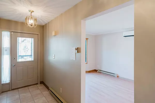 Owen Sound, ON N4K 1J7,665 7TH ST E