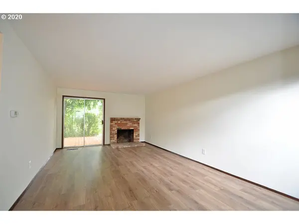 3075 SW 15TH CT, Gresham, OR 97080