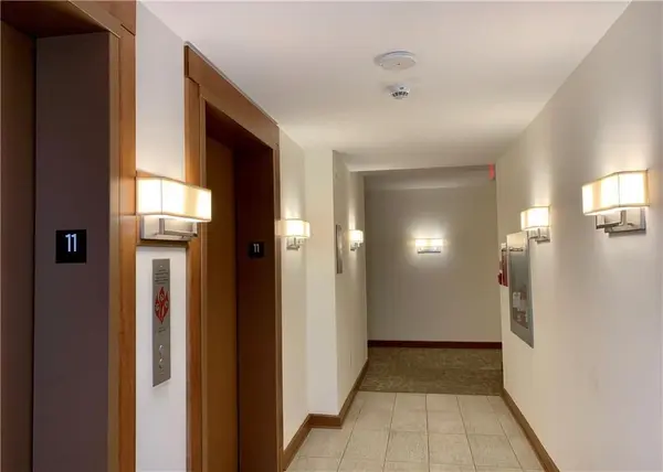 Lower Town - Sandy Hill, ON K1N 0B7,242 Rideau ST #2604