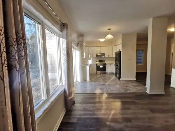 Gravenhurst, ON P1P 0H8,425 Beechwood Forest LN