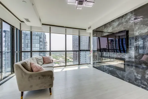 2916 Highway 7 RD #3202, Vaughan, ON L4K 0K6