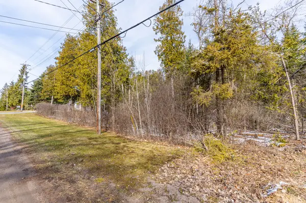 Kawartha Lakes, ON K0M 1A0,215 Front ST W