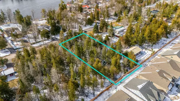 Kawartha Lakes, ON K0M 1A0,215 Front ST W