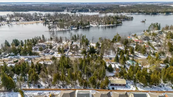 Kawartha Lakes, ON K0M 1A0,215 Front ST W