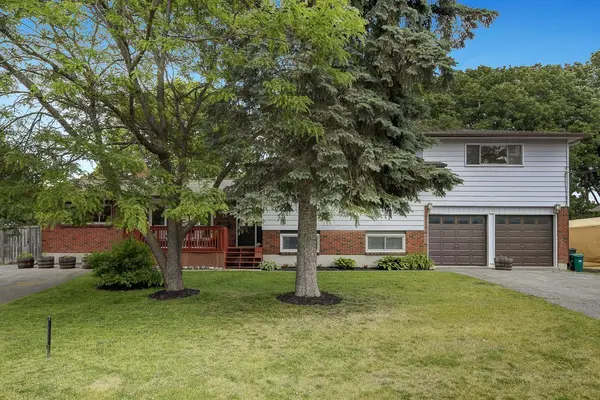 Stittsville - Munster - Richmond, ON K0A 2Z0,43 Gamble DR