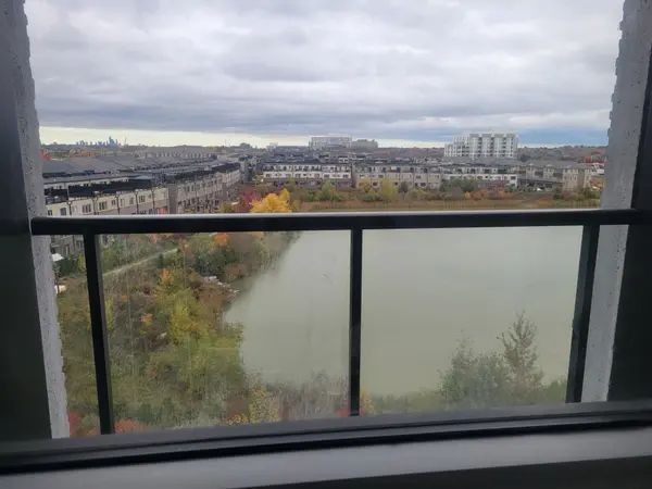 Oakville, ON L6H 8C5,3071 Trafalgar RD #603