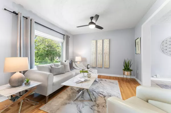 Carlington - Central Park, ON K1Z 5Z7,845 Merivale RD