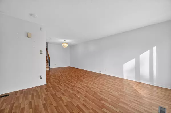 Simcoe, ON L3Z 2K1,75 Hudson CRES