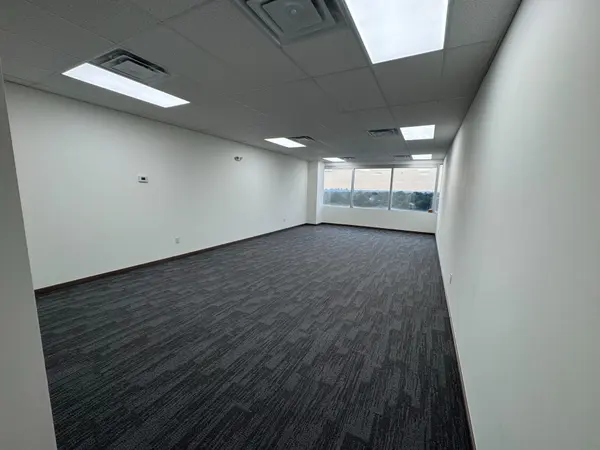 Toronto C15, ON M2H 3P8,105 Gordon Baker RD E #511