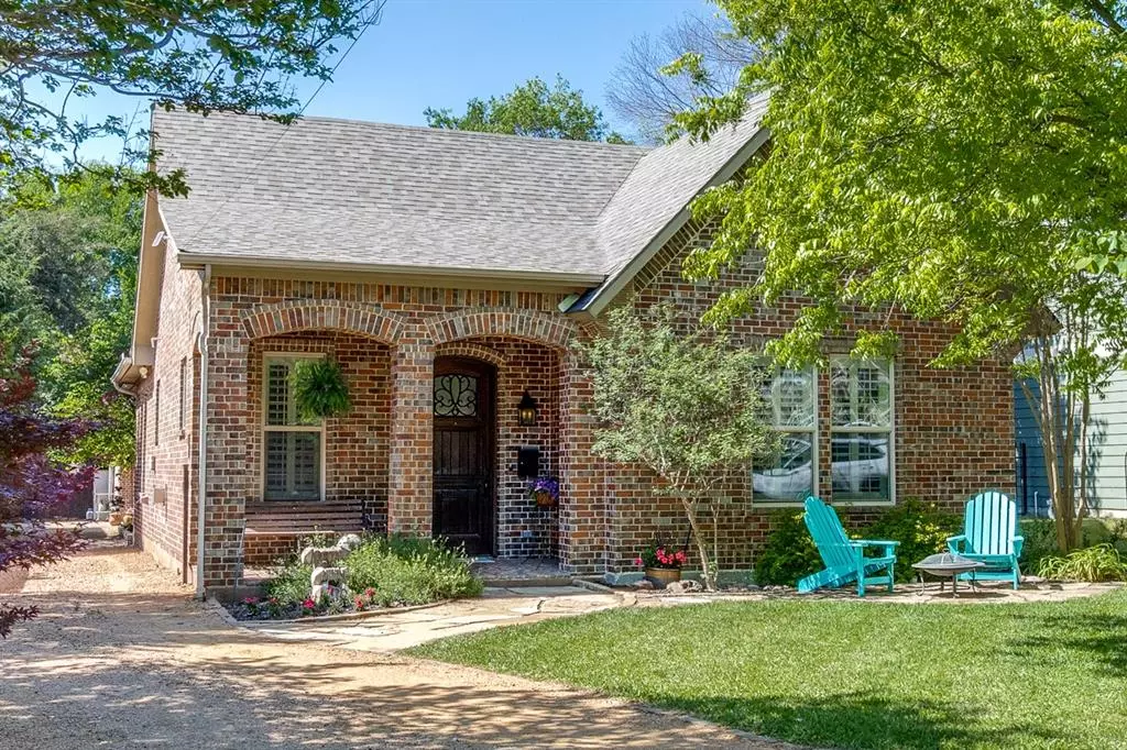 Dallas, TX 75218,9007 Eustis Avenue