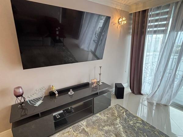 Sunny Isles Beach, FL 33160,301 174th St #2210