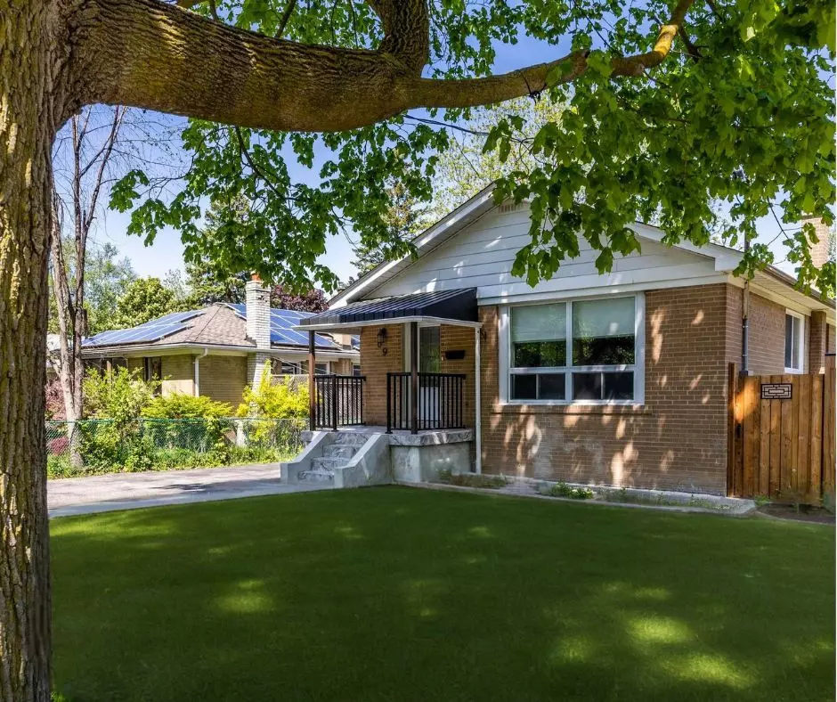 Newmarket, ON L3Y 3W2,69 Bayview Pkwy