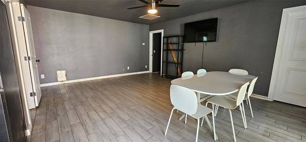 Covington, TX 76636,508 Gathings Avenue