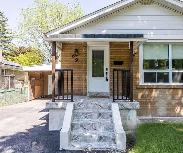 Newmarket, ON L3Y 3W2,69 Bayview Pkwy