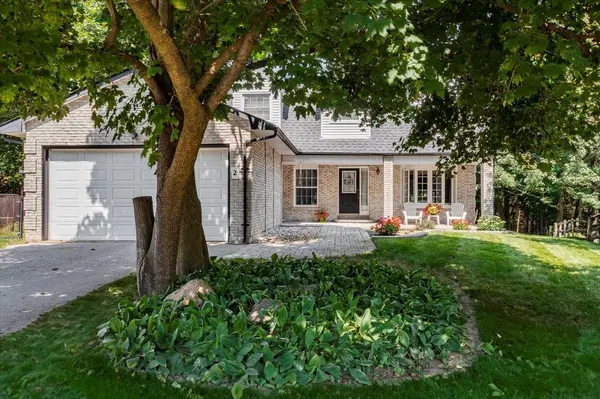 East Gwillimbury, ON L0G 1M0,2 Royal Oak RD