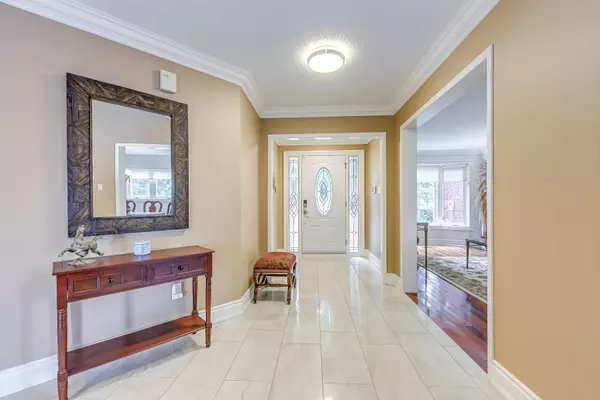 Mississauga, ON L5M 3E9,4649 Phoenix Park CRES