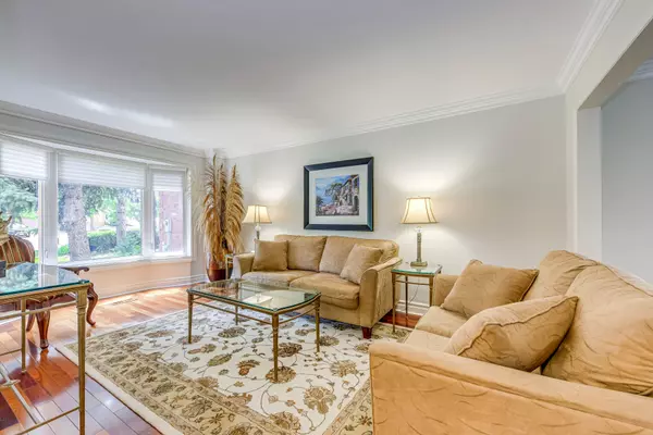 Mississauga, ON L5M 3E9,4649 Phoenix Park CRES