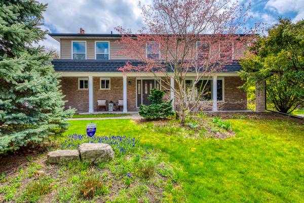 Oakville, ON L6J 5S9,1460 Caulder DR