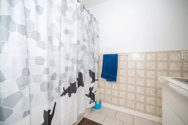 Laurentian Valley, ON K8A 7M9,1215 Burns DR