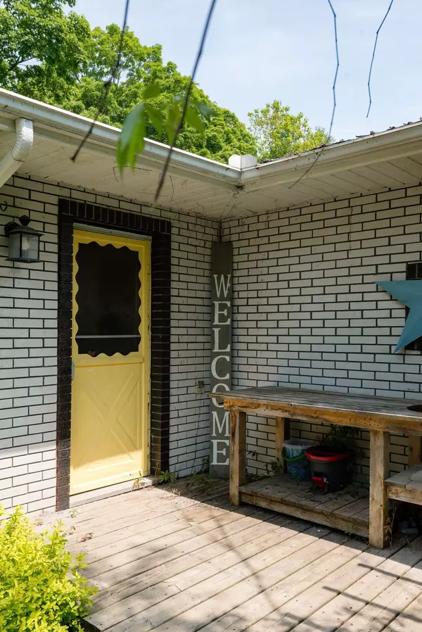 Bonfield, ON P0H 1E0,1 Grand Desert RD N