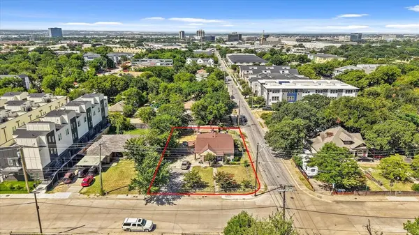 Dallas, TX 75235,7225 Mohawk Drive