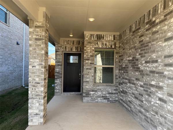 Mckinney, TX 75069,512 BLANTON Street