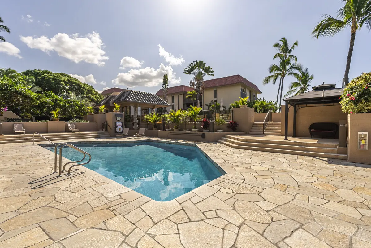 Kailua-kona, HI 96740,75-5865 WALUA RD #E631