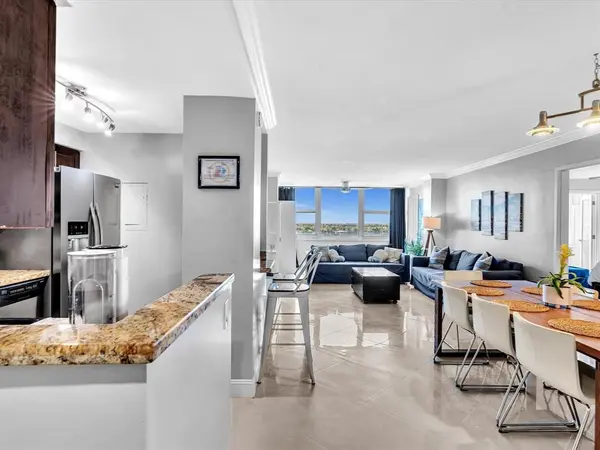 Fort Lauderdale, FL 33308,4040 Galt Ocean Dr #811