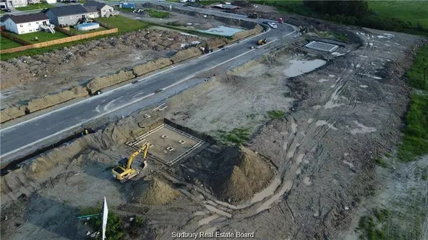 Val Caron, ON P3P1A3,4304 Larocque AVE