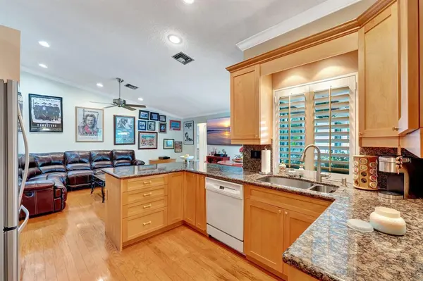 Coral Springs, FL 33067,5315 NW 65th Ter