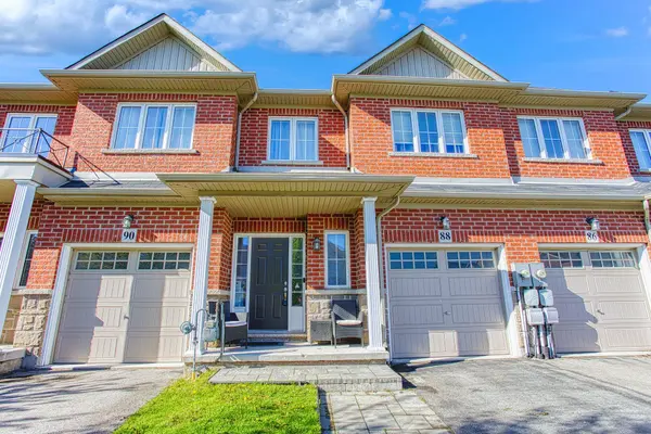 Hamilton, ON L8E 0B8,88 Palacebeach TRL