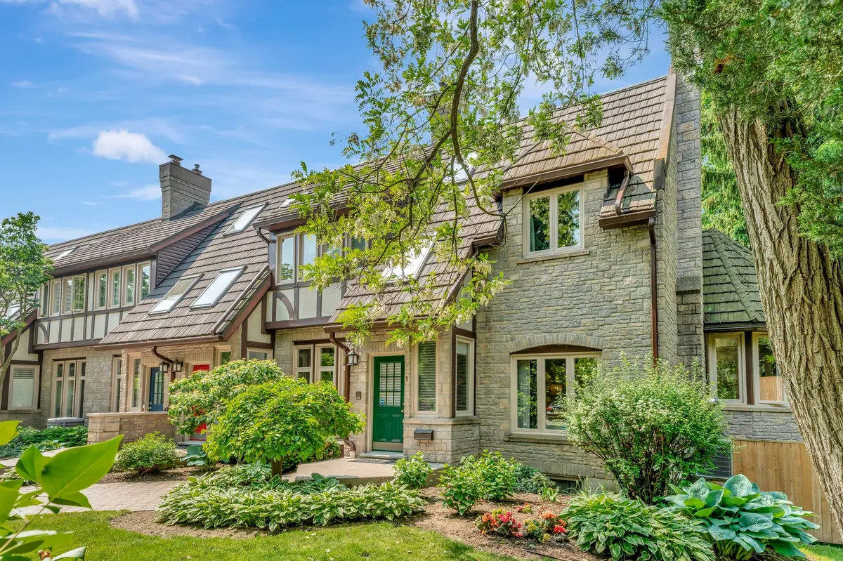 Guelph, ON N1E 6T4,10 Stuart ST #1