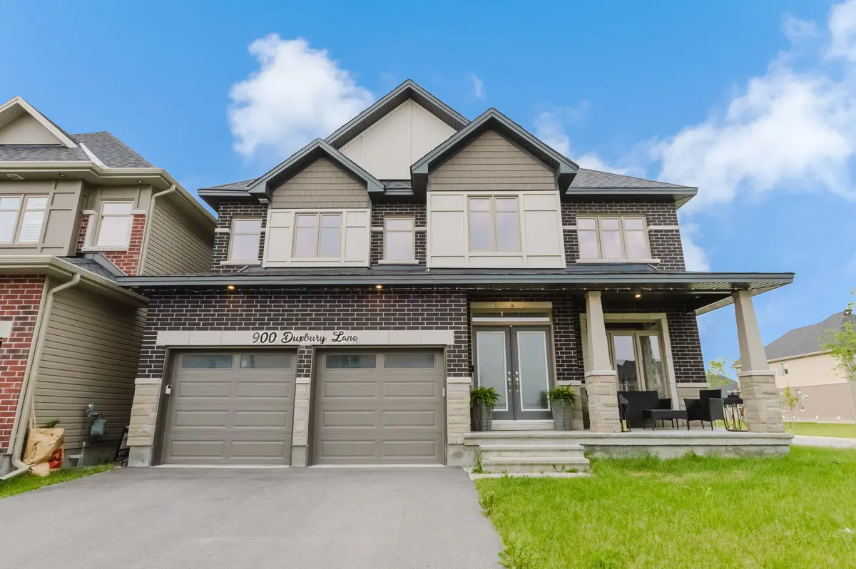 Blossom Park - Airport And Area, ON K4M 0M3,900 Duxbury LN