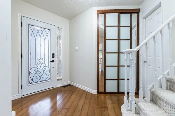 Mississauga, ON L5L 4H9,3935 Rushton CRES