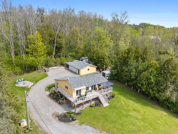 Otonabee-south Monaghan, ON K0L 1B0,686 North Shore DR E