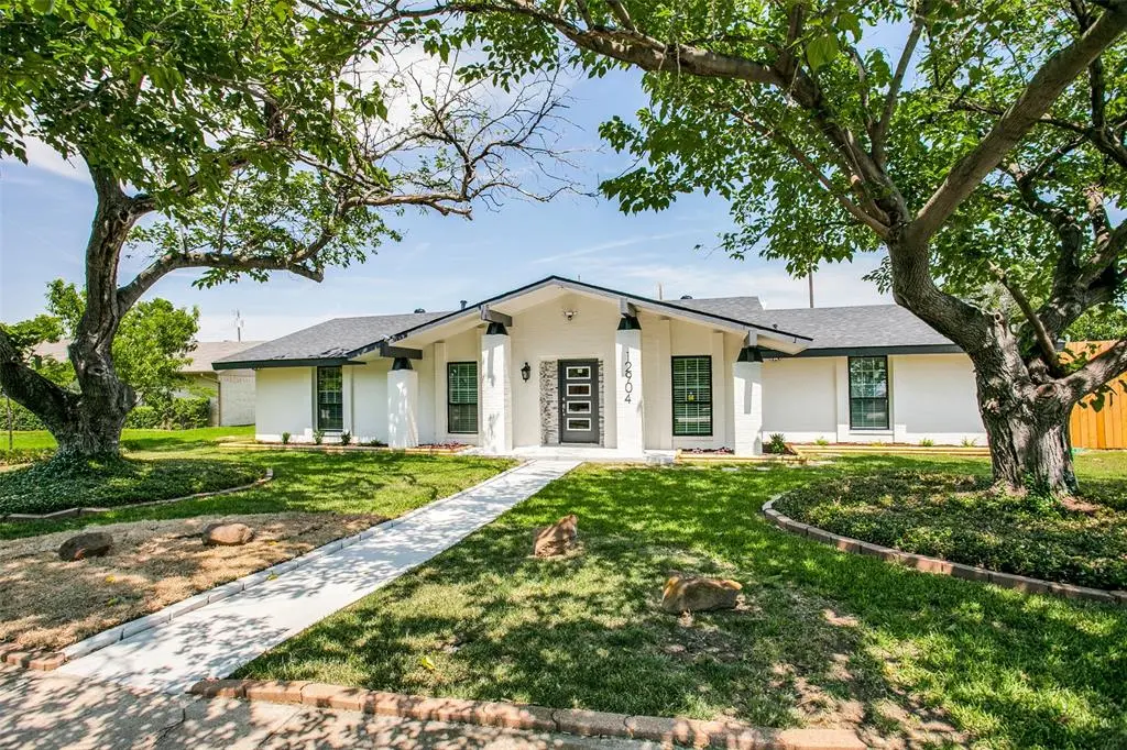 Farmers Branch, TX 75244,12904 Rosser Road