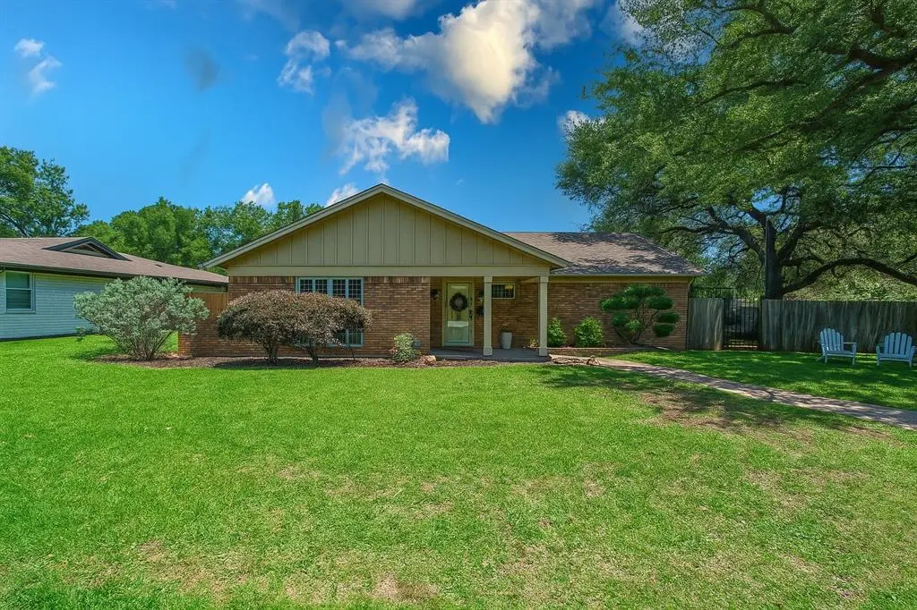 Fort Worth, TX 76109,4200 Bilglade Road