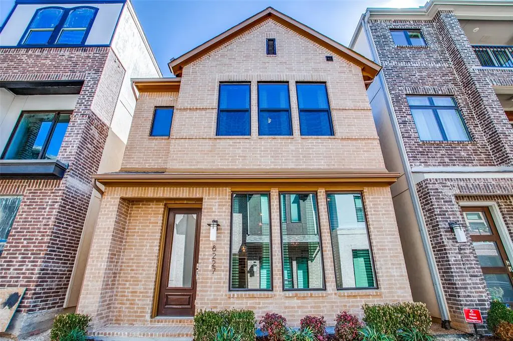 8227 Laflin Lane, Dallas, TX 75231