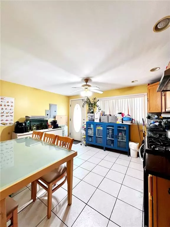 Staten Island, NY 10306,189 Kiswick ST