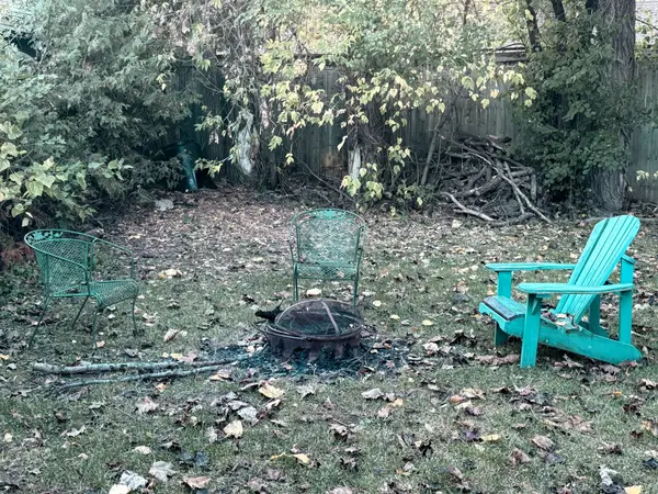 Orillia, ON L3V 6S6,391 Raymond AVE