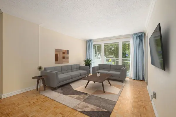 Cityview - Parkwoods Hills - Rideau Shore, ON K2E 5T5,75 Chesterton DR