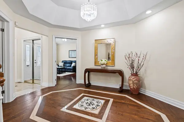 Niagara Falls, ON L2H 2X1,7712 South Wood DR