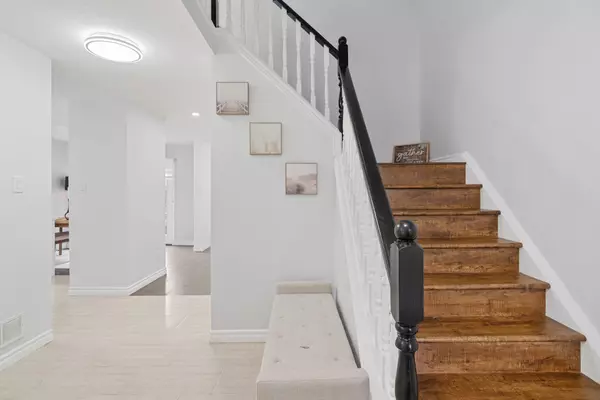 London North, ON N5X 4M3,1176 South Wenige DR