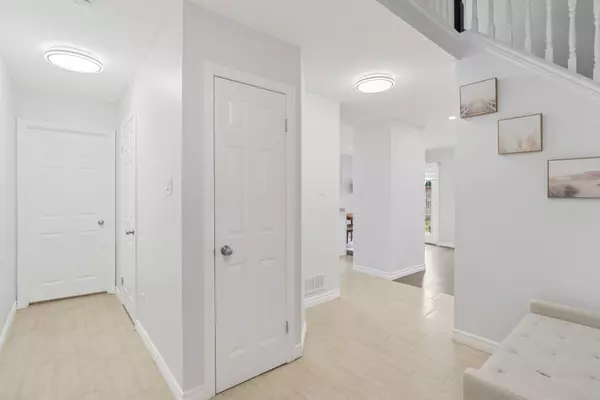 London North, ON N5X 4M3,1176 South Wenige DR