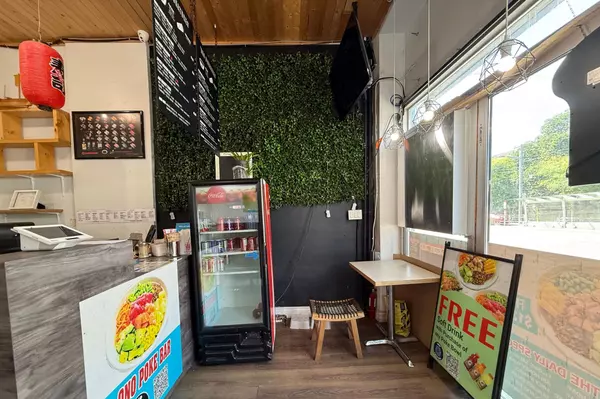 Toronto W03, ON M6E 1C5,1353 St Clair AVE W