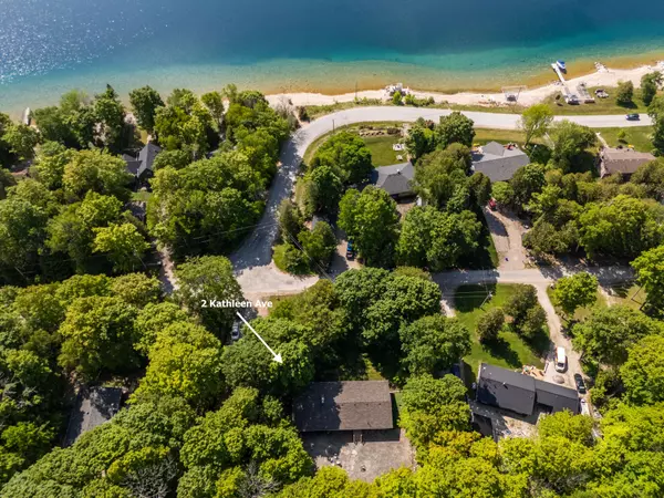 South Bruce Peninsula, ON N0H 2T0,2 Kathleen AVE