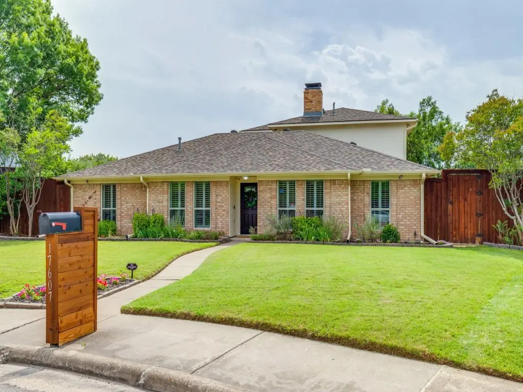 Dallas, TX 75287,17607 Seedling Court