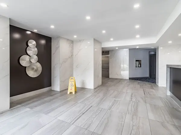 234 Albion RD #305, Toronto W10, ON M9W 6A5