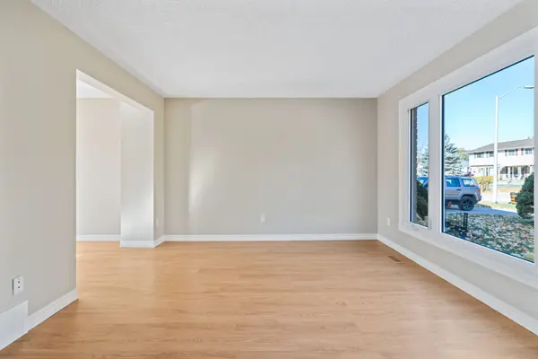 St. Thomas, ON N5R 5P8,36 Vanier PL